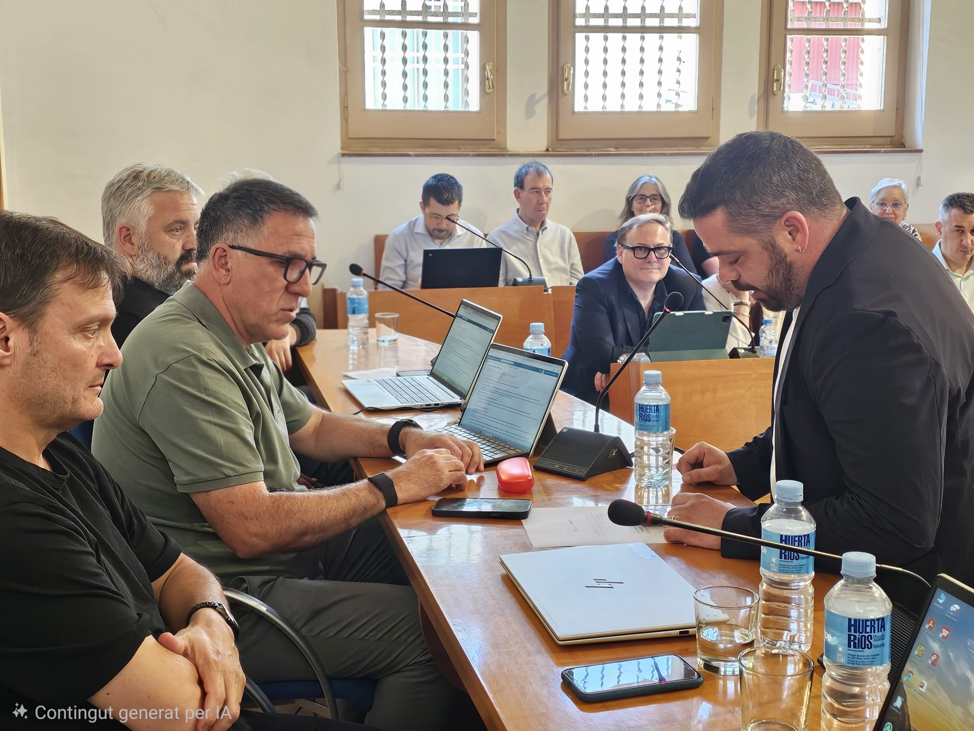 El nou conseller comarcal Francesc Mestre Pellicé pren possessió del càrrec en el Ple del Consell Comarcal del Baix Camp
